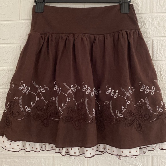 Skirt - Picture 4 of 5